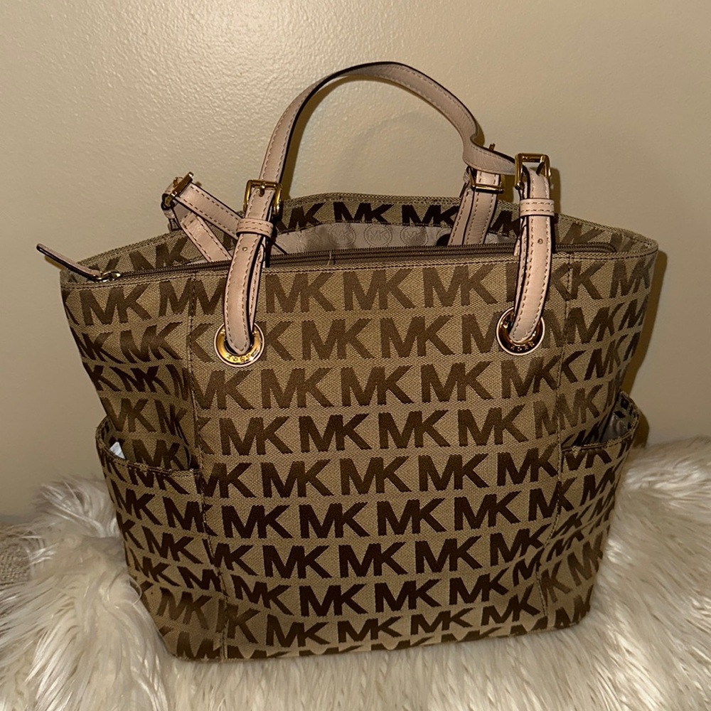 Michael Kors purse!